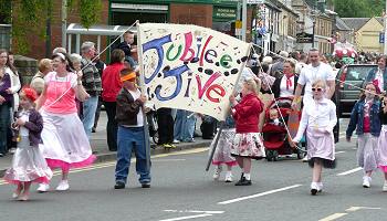 Jubilee Jive in procession
