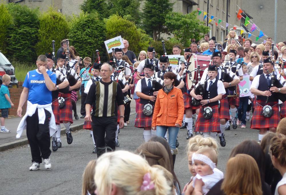 The procession in Scott Street