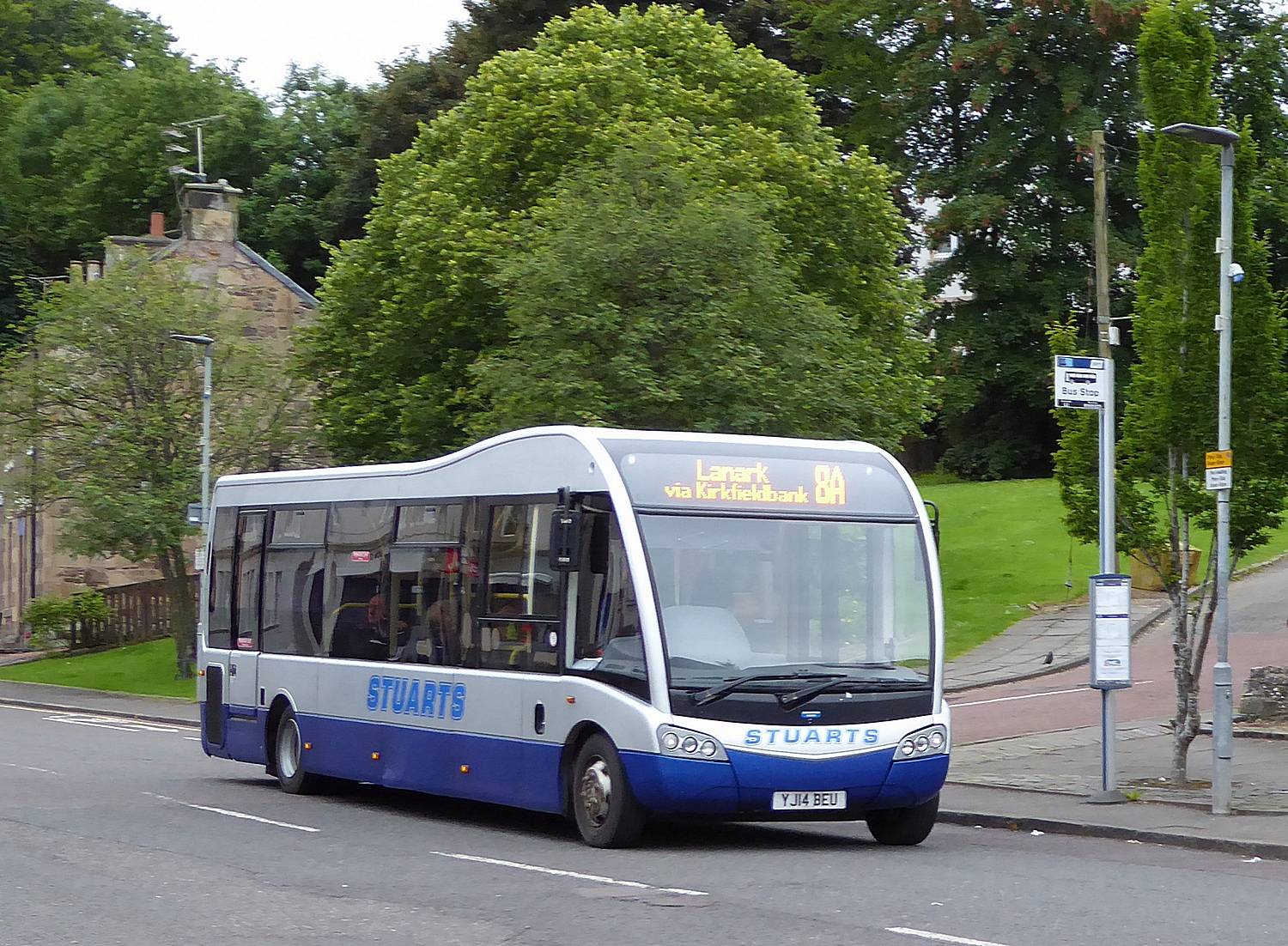 8A bus at Old Brae